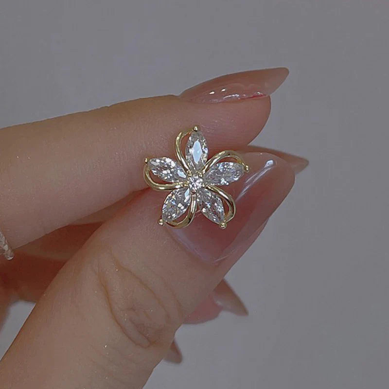 High-grade Ear Studs Five Petal Flower Zircon Flower Earrings Petite Earrings Women