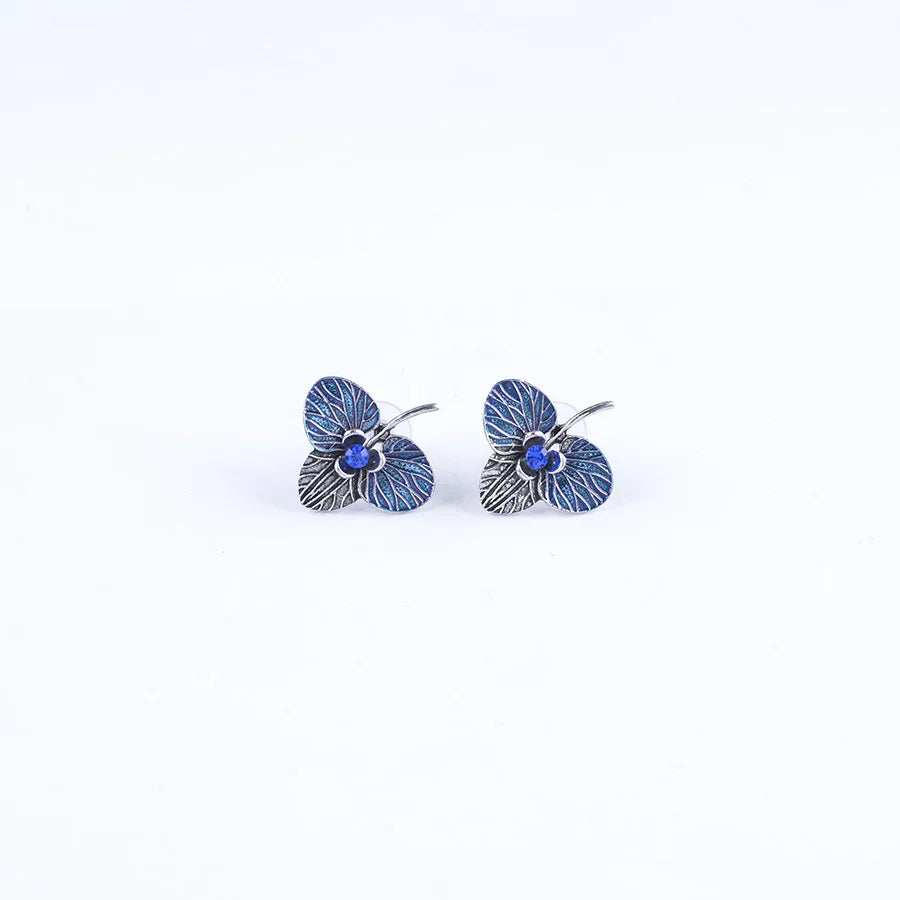 European And American New Design Sense Three-leaf Flower Diamond Stud Earrings